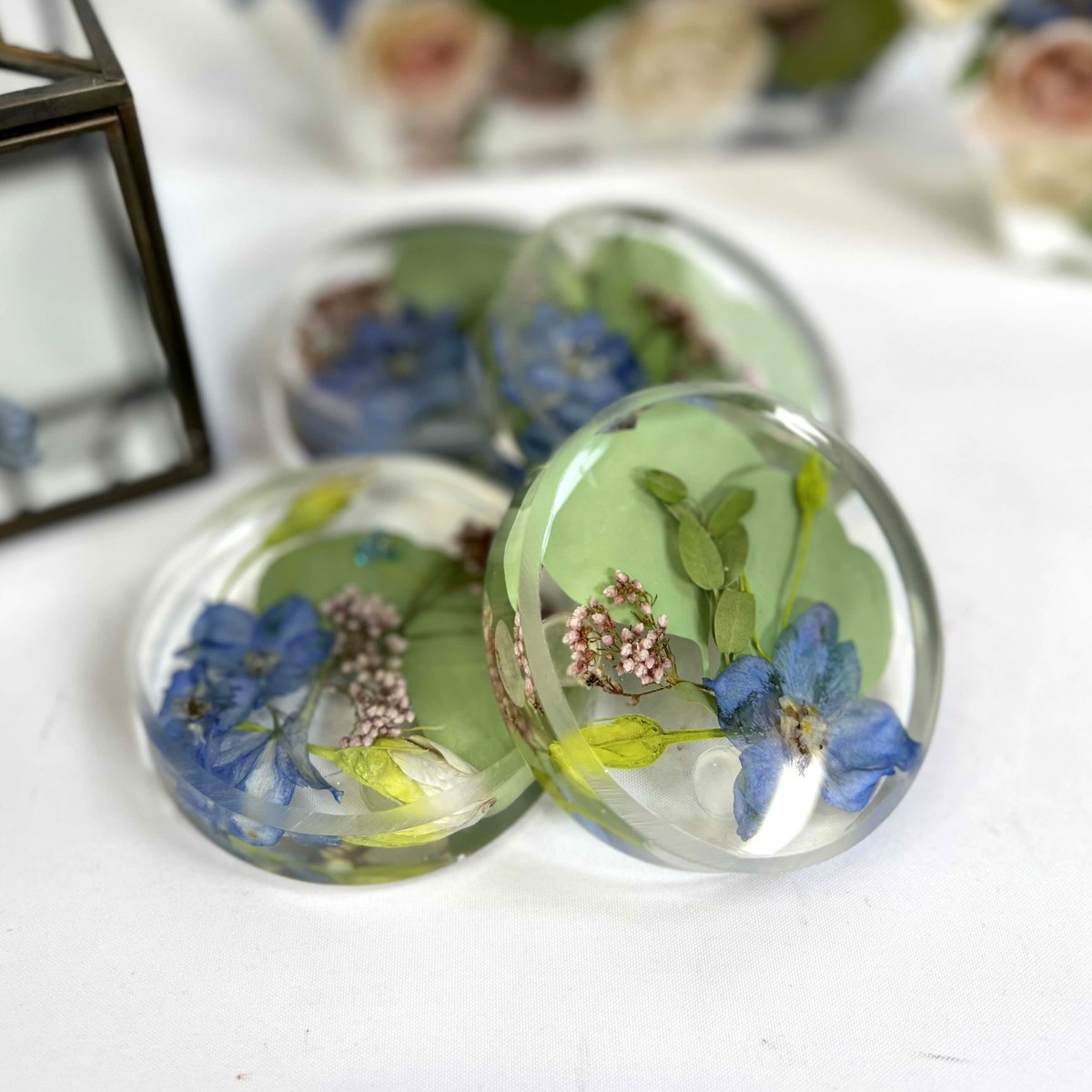 Crystal Clear Floral Mini Plaques (Set of 4) - Image 5